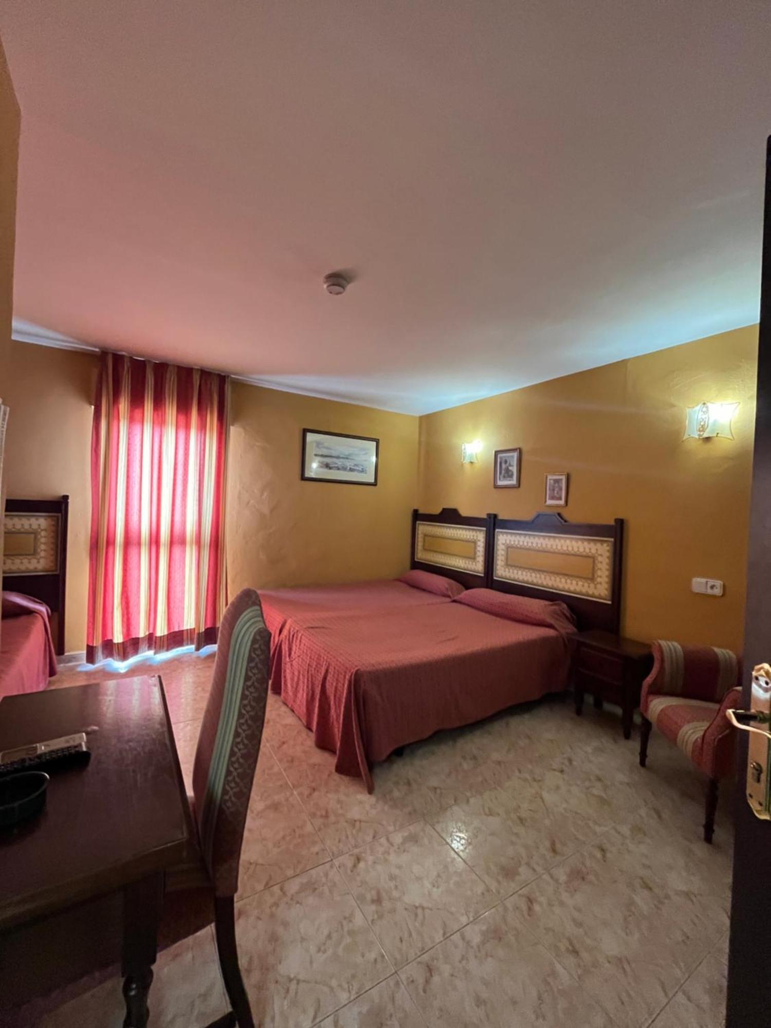 Hotel La Barca Lepe Ngoại thất bức ảnh